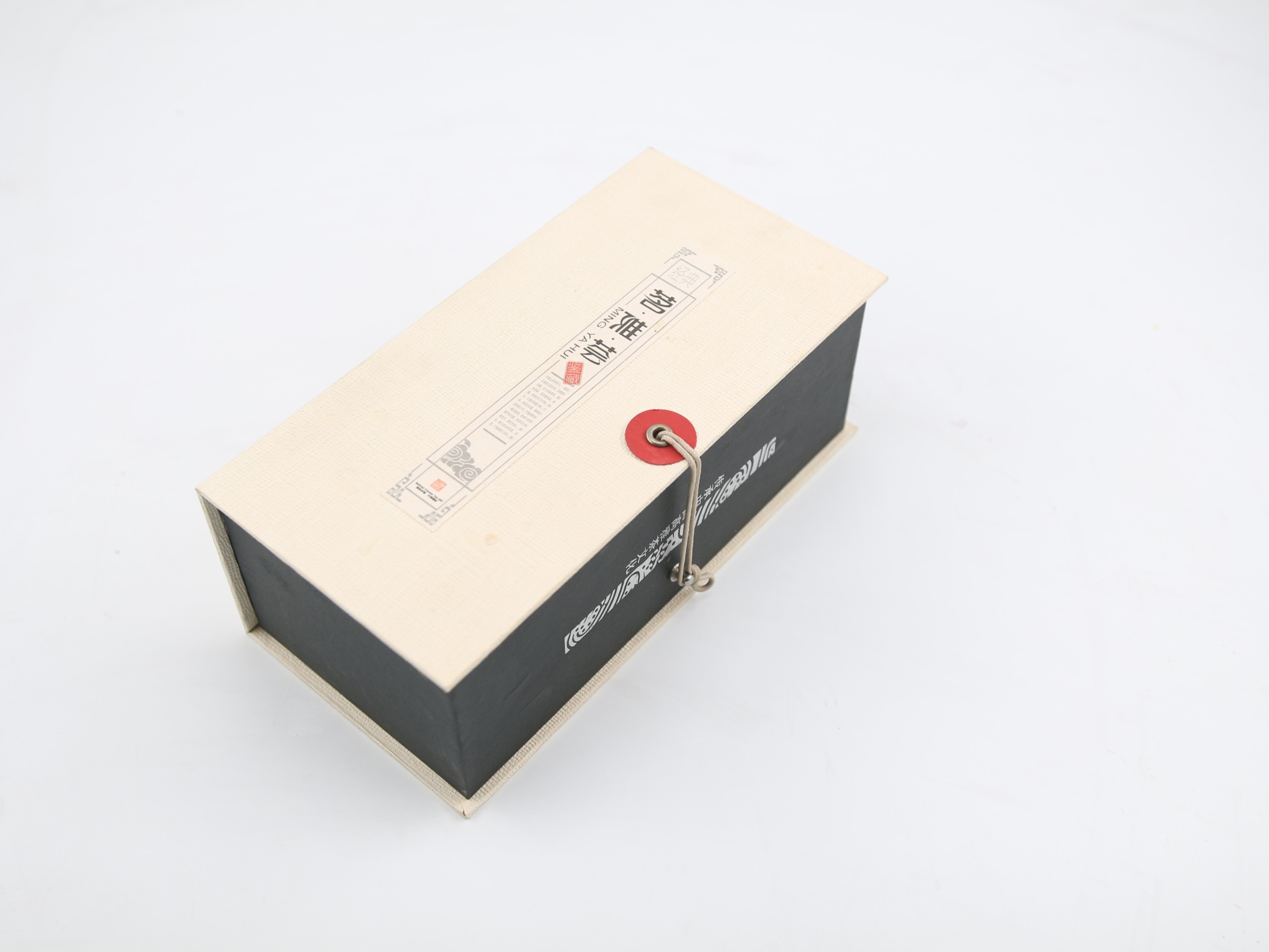 茶葉禮盒定制為什么首選紙質(zhì)包裝？